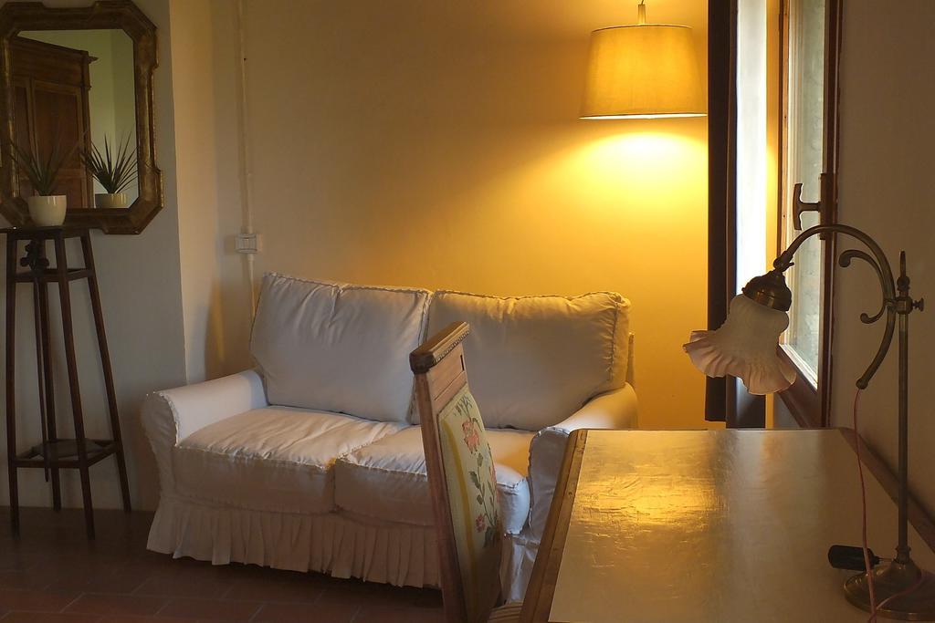 Corte Di Maggio B&B Country House Imola Cameră foto